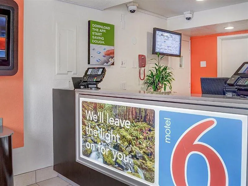Hotel Motel 6-Portland, Or - Central