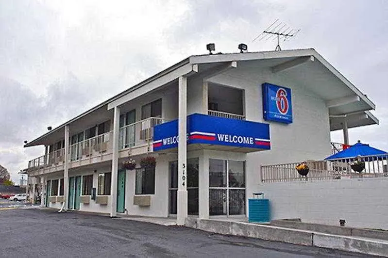 Hotel Motel 6-Portland, Or - Central