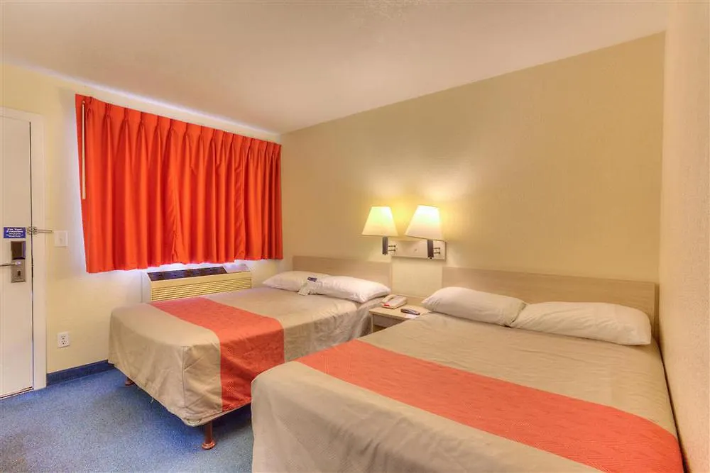 Motel 6-Portland, Or - Central 2*, Portland