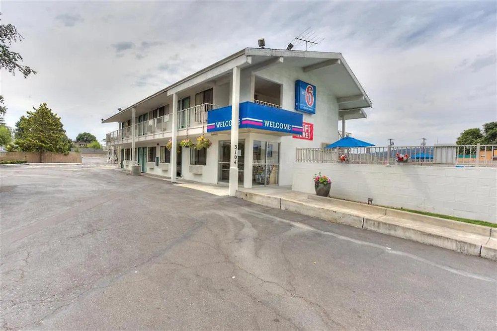 Motel 6-Portland, Or - Central Hotel